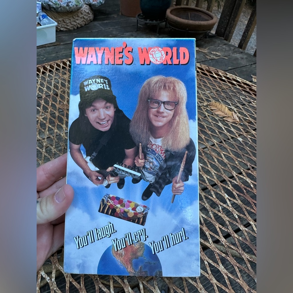 WAYNE’S WORLD VHS Tape Cult Classic Comedy Movie